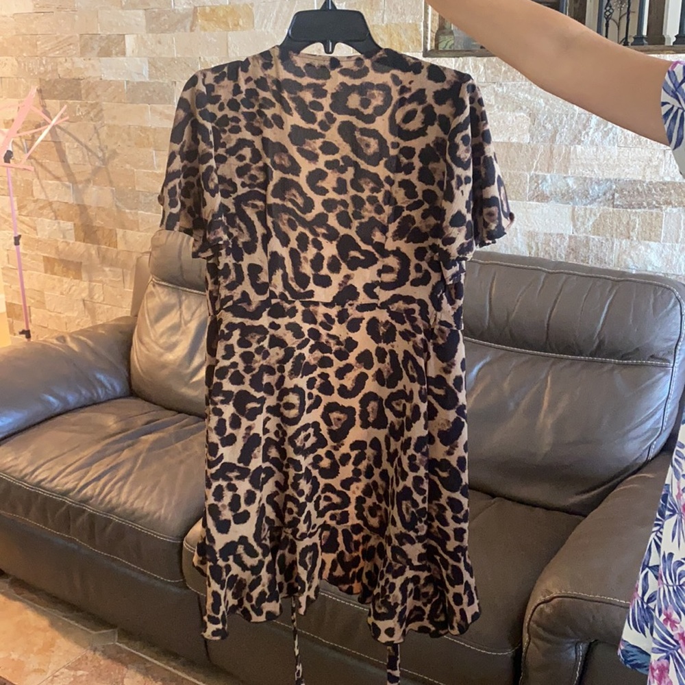Cheetah print women’s medium sun coverup dress - Picture 2 of 6